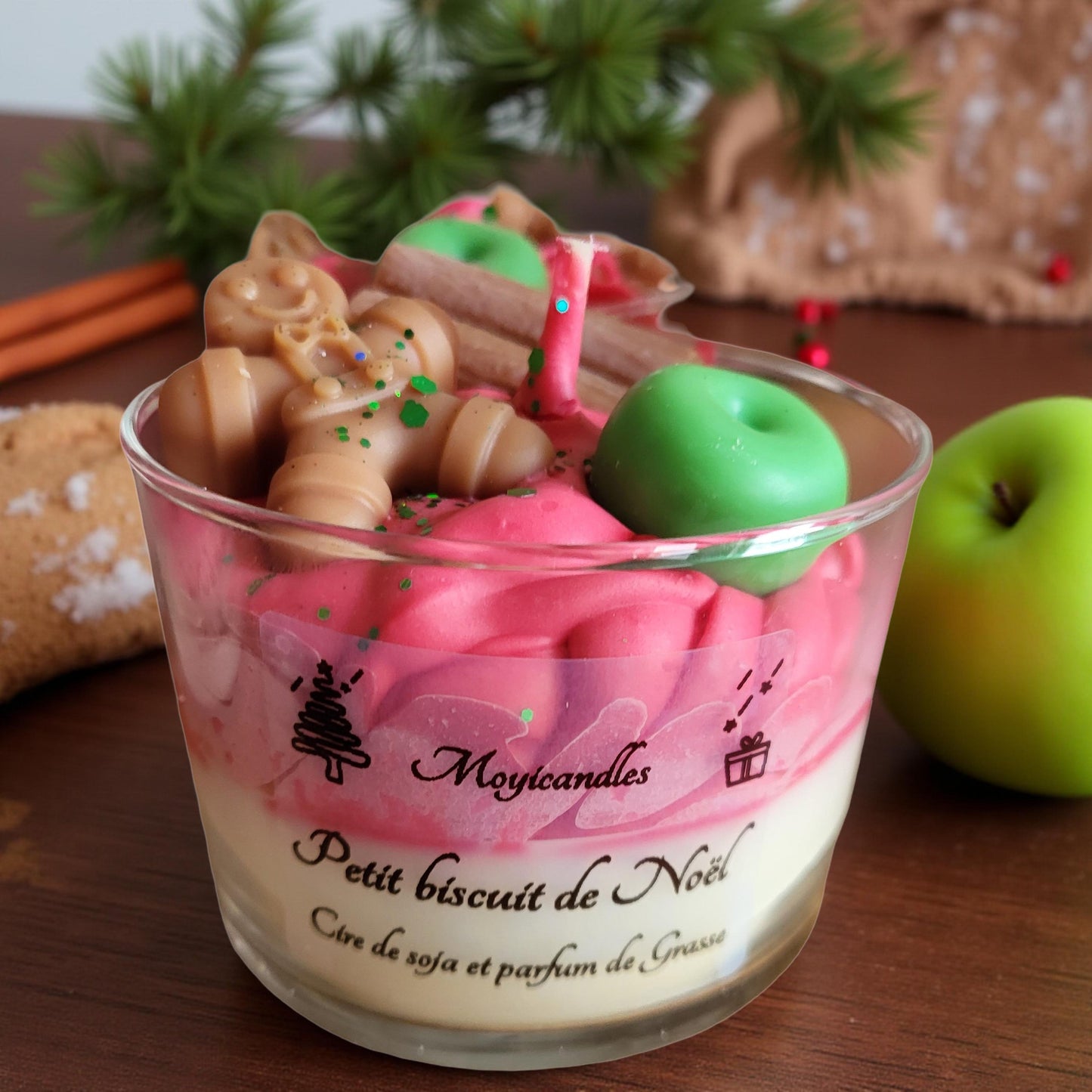 Bougie gourmande "Petit biscuit de Noël - Pomme-cannelle"